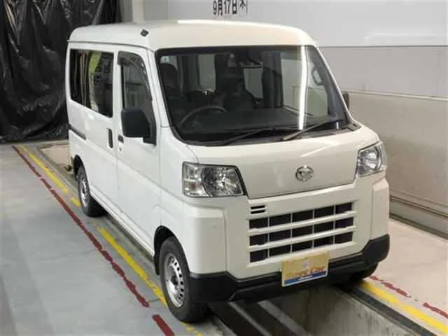 Daihatsu Hijet Cargo S700V 2022